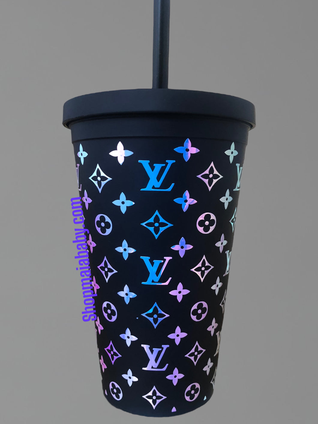 Holographic Cold Cup